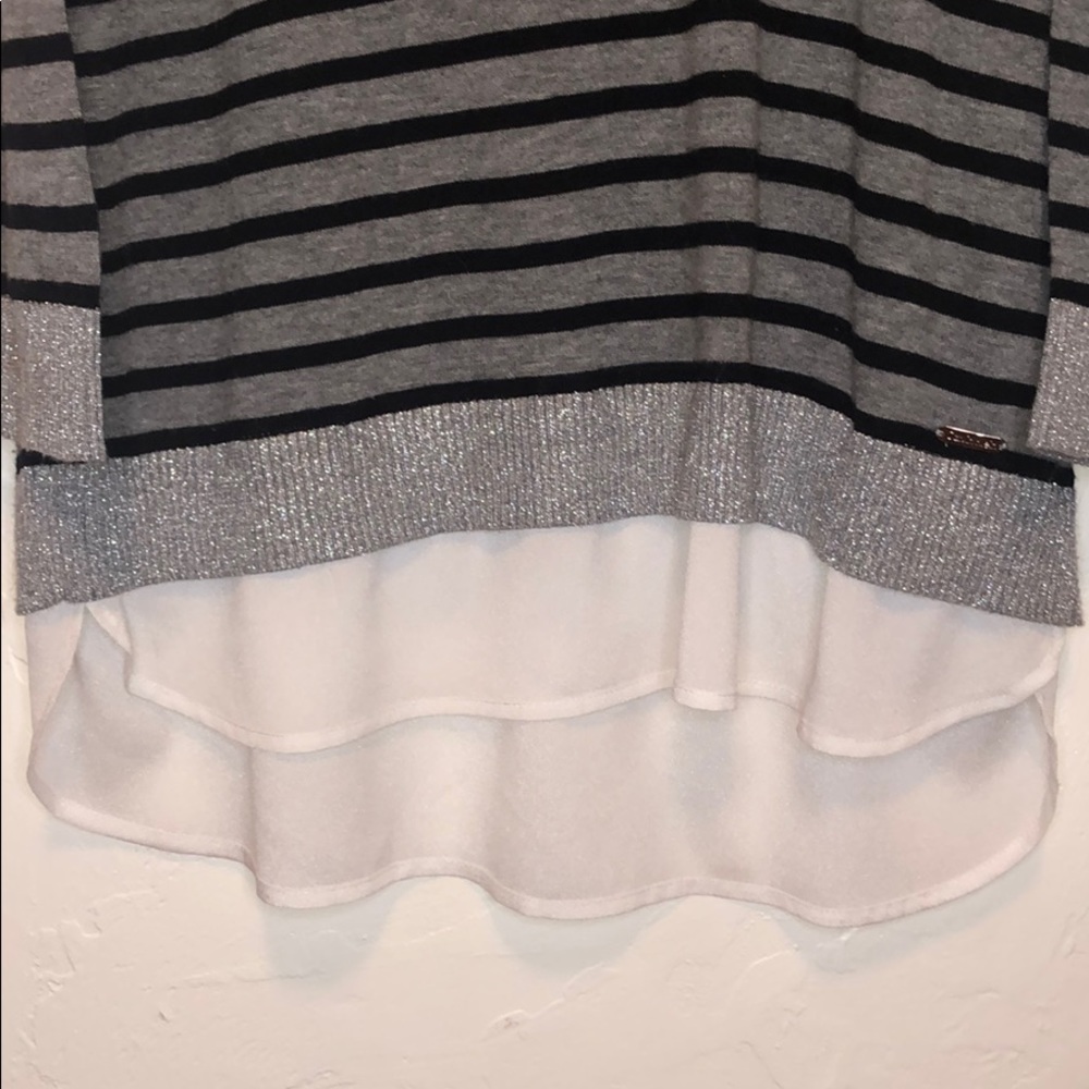 Calvin Klein Striped Sweater with Bottom Ruffle Medium - Picture 5 of 9